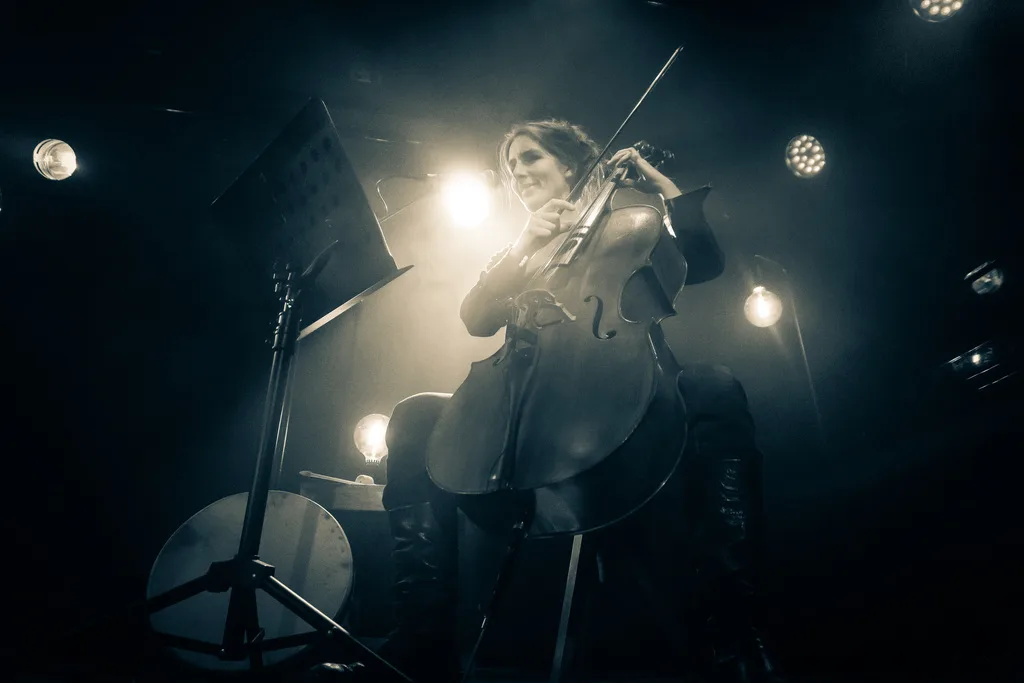 Annabelle Rogelet - en résidence à Migennes - A rebours- Ello Papillon - live